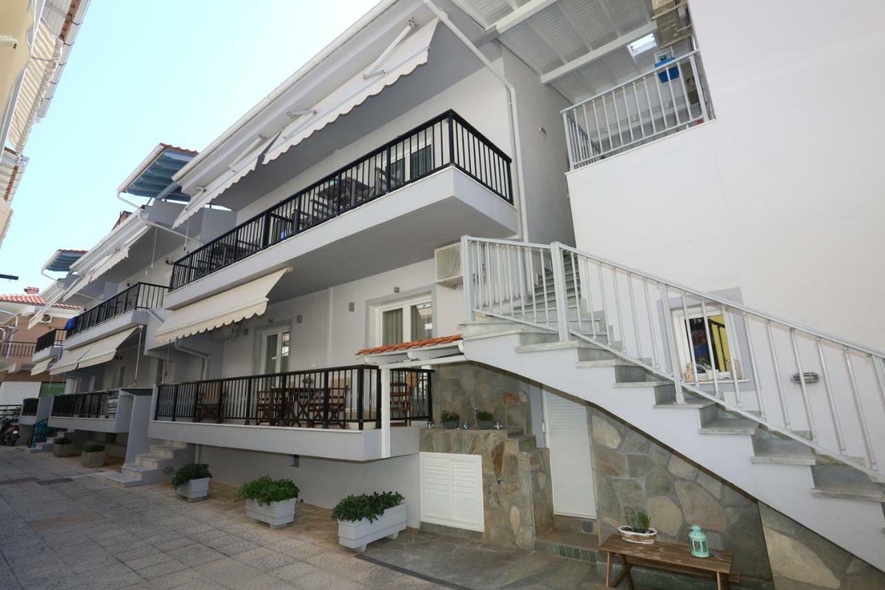 Eleni Rooms Pefkohori Экстерьер фото